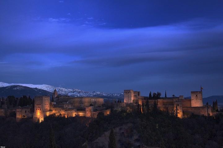 A Que Hora Atardece En Granada